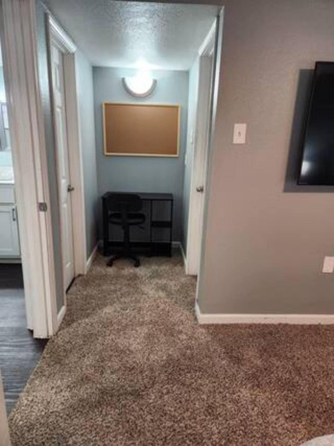 Blue Shark *B501* @ Medical Center 1Br Modern King Apartment With Private Patio Houston Bagian luar foto