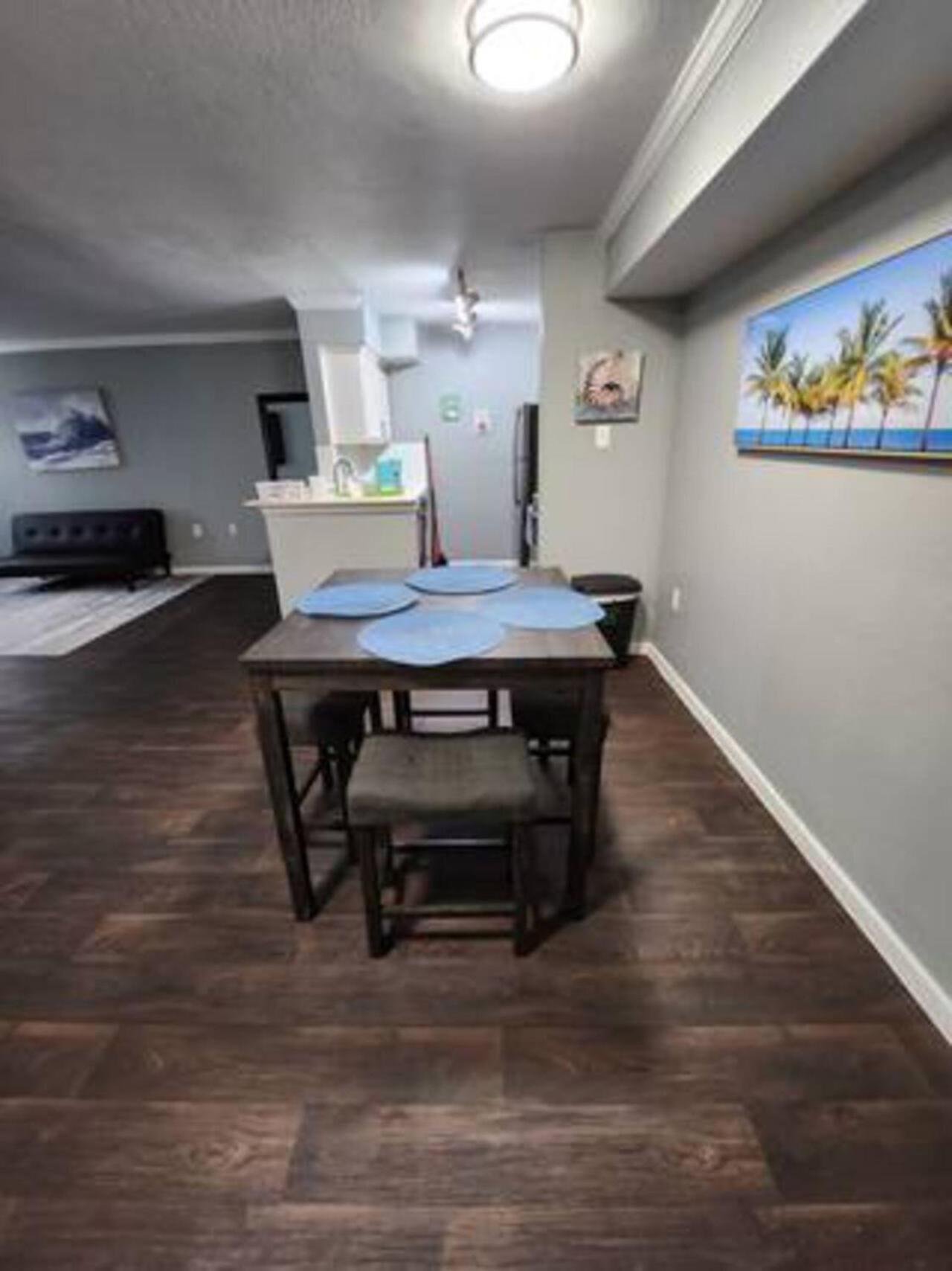 Blue Shark *B501* @ Medical Center 1Br Modern King Apartment With Private Patio Houston Bagian luar foto