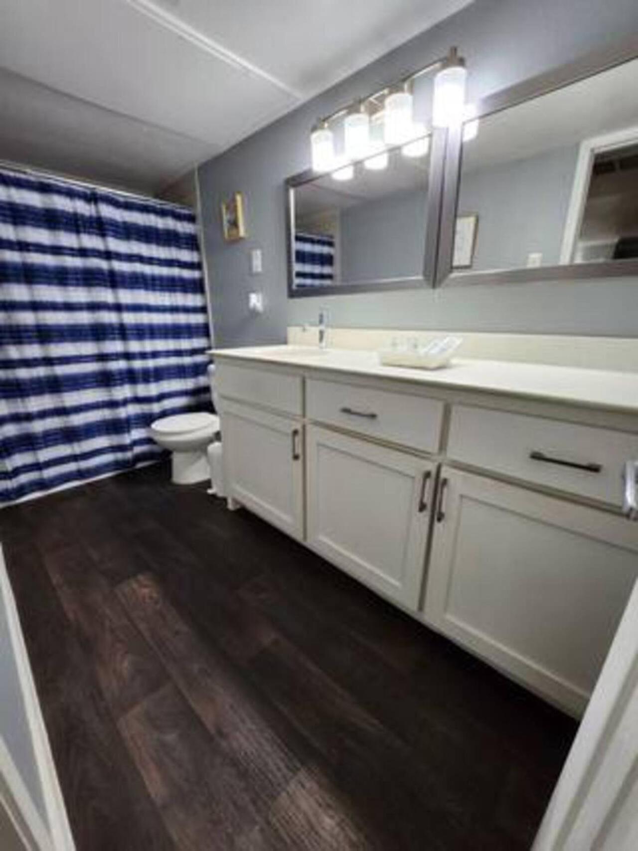 Blue Shark *B501* @ Medical Center 1Br Modern King Apartment With Private Patio Houston Bagian luar foto
