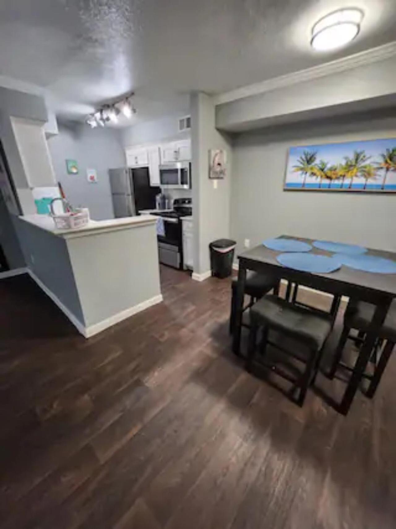 Blue Shark *B501* @ Medical Center 1Br Modern King Apartment With Private Patio Houston Bagian luar foto
